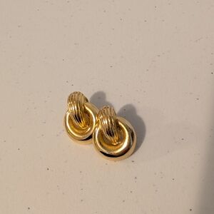 Vintage Clip On Earrings